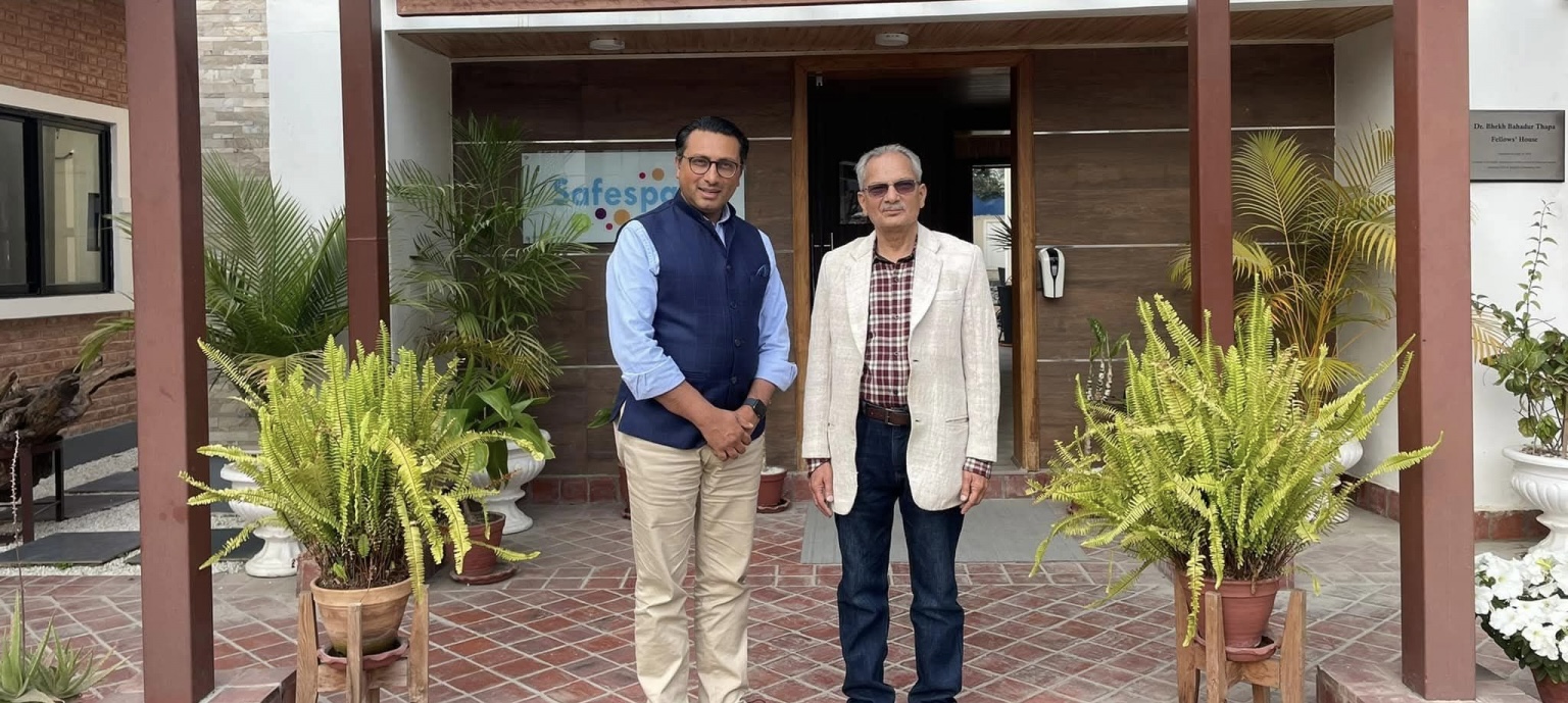 डा. बाबुराम भट्टराईले गोरखा–२ बाट उम्मेदवारी फिर्ता लिए  जनताको आग्रहपछि निर्णय, संसद् बाहिरबाट पनि काम गर्ने प्रतिबद्धता