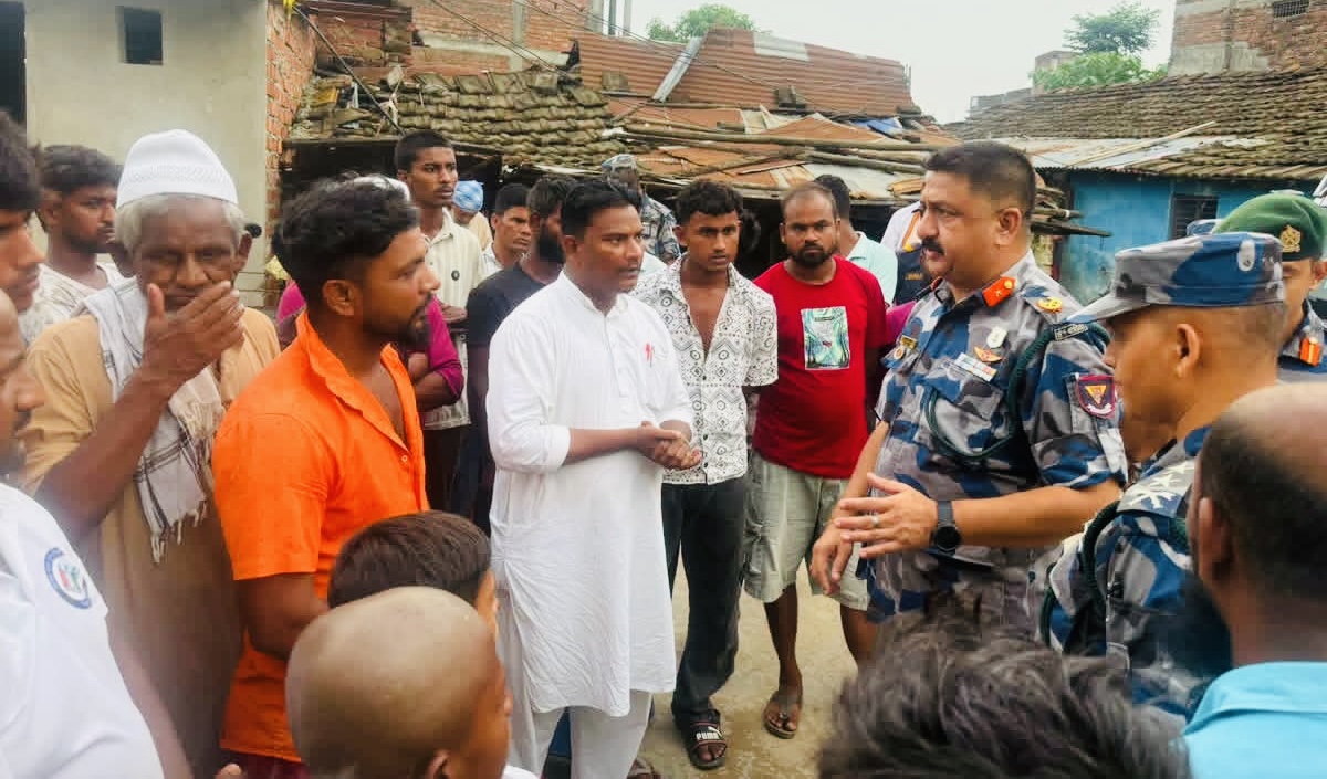 सीमावासीको घरदैलोमा डीआईजी, सुरक्षा र विपद् तयारीको संयुक्त अभियान