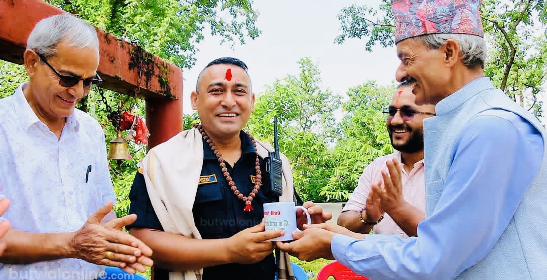शान्ति सुरक्षामा प्रभावकारी भूमिका निर्वाह गरेको भन्दै डीएसपी निशान्त श्रीवास्तव सम्मानित
