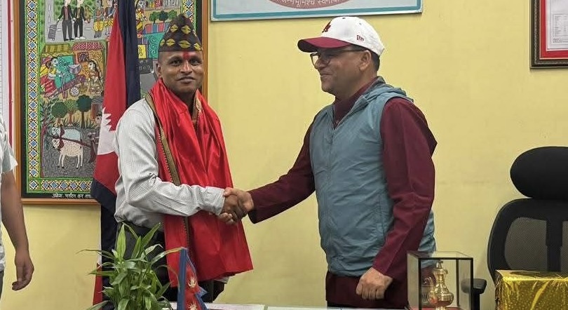 रौतहटमा सशस्त्र प्रहरीको कमाण्ड परिवर्तन, एसपी चेतराज जोशीले सम्हाले जिम्मेवारी