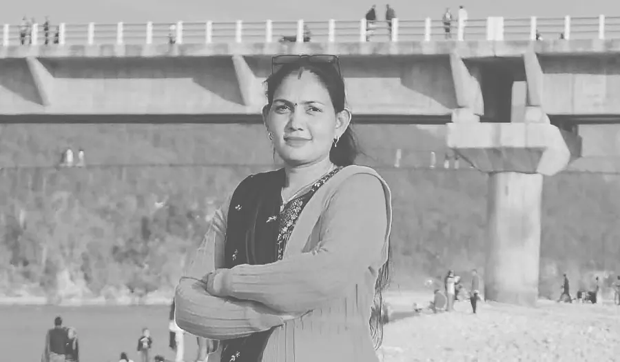निर्माणाधीन घरको छतबाट खसेकी महिलाको मृत्यु