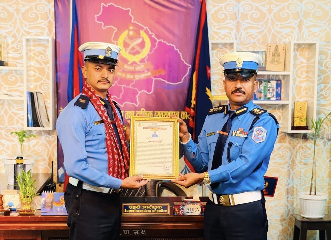 सुर्खेतका ट्राफिक प्रमुख रोहित शाही ‘Best Traffic Police of the Month’ बाट सम्मानित